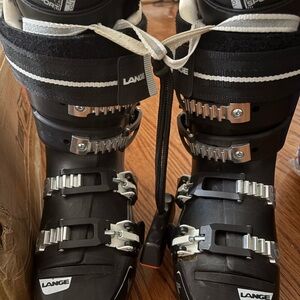 Lange Black Ski Boots with Silver Accents